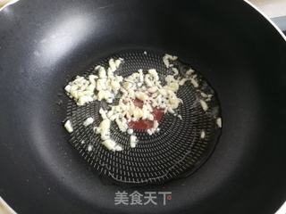 春滋味~蒜香马兰头的做法步骤：4