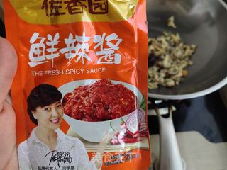 辣炒蚬子肉的做法步骤：7