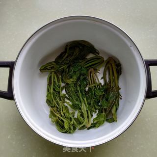 腌香椿芽的做法步骤:4