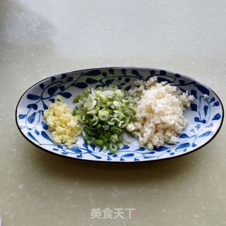 蒜香茄子的做法步骤：2