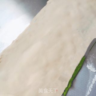 菠菜花朵馒头的做法步骤:11