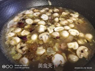 蘑菇培根汤的做法步骤：5