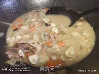 蘑菇培根汤的做法步骤：7