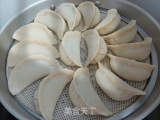 玉米面韭菜肉馅蒸饺的做法步骤:11