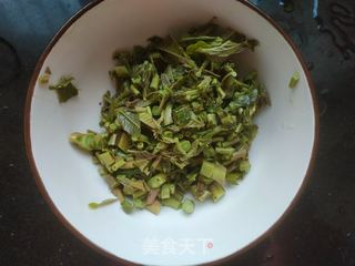 香椿摊鸡蛋的做法步骤:5