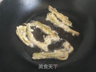 炸香椿芽的做法步骤:10