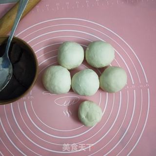 猪猪豆沙包的做法步骤:3