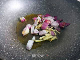 豌豆仁炒牛肉的做法步骤:5
