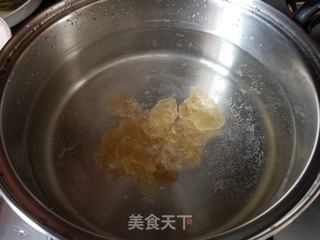 椰汁香芋西米露的做法步骤：2