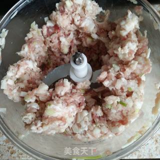 麦穗猪肉白菜包的做法步骤:2