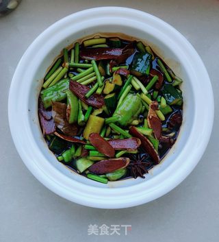 酱油蒜薹腌黄瓜的做法步骤:9
