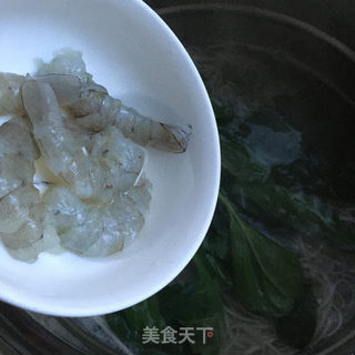 蚝油菠菜虾仁面的做法步骤：5