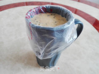 花生芝麻鸡蛋饼干的做法步骤:2