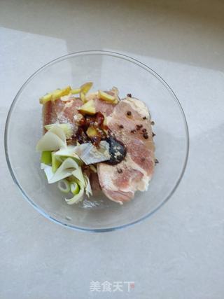 煎烤鸡腿肉的做法步骤:3