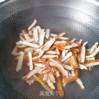 小炒豆干的做法步骤:6
