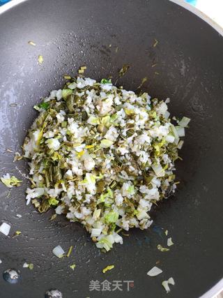 香椿炒饭的做法步骤:4