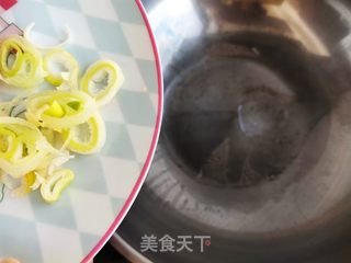 西葫芦炒火腿的做法步骤:3