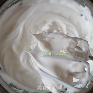 完美不塌陷的蒸锅蒸8寸戚风蛋糕 详细步骤 的做法步骤:7