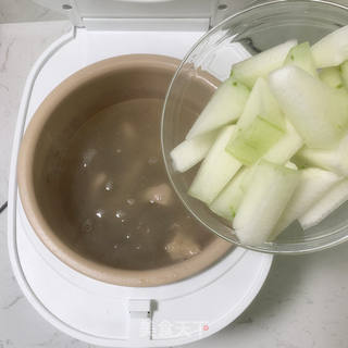 滋阴养胃祛湿--老鸭冬瓜薏米汤的做法步骤:7