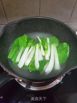 黑椒香肠煮乌冬面的做法步骤:7