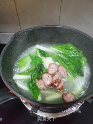 黑椒香肠煮乌冬面的做法步骤:8