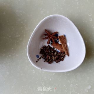 猪腿骨炖土豆的做法步骤：8