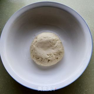 火腿蔬菜披萨的做法步骤:6