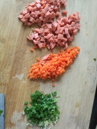 竹荪火腿肠煎蛋饼的做法步骤:6