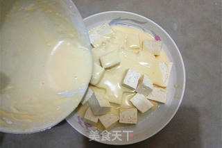奶香爆豆腐的做法步骤:6