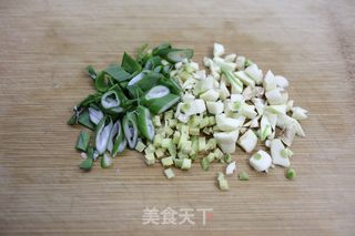 香辣泥鳅干的做法步骤：3