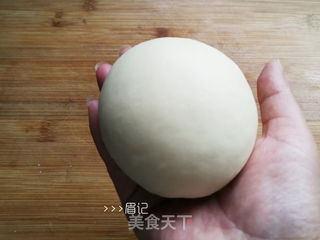 小龙虾披萨的做法步骤:4