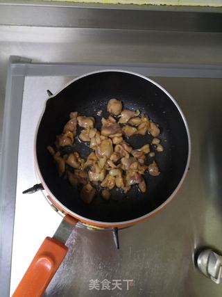 奥尔良鸡肉披萨的做法步骤:15