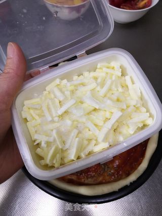 奥尔良鸡肉披萨的做法步骤:19