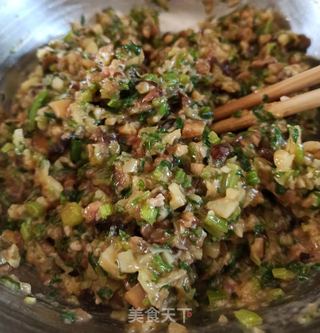 三鲜肉饺的做法步骤:4