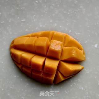 水果披萨的做法步骤：2