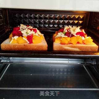 水果披萨的做法步骤:12