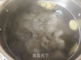 虫草枸杞排骨汤的做法步骤:5