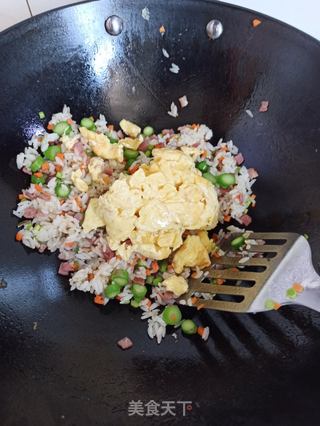 培根芦笋蛋炒饭的做法步骤:6