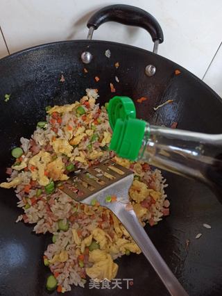 培根芦笋蛋炒饭的做法步骤:7
