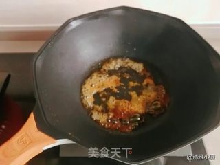 满满的胶原蛋白,肥而不腻的黄豆炖猪蹄的做法步骤:4