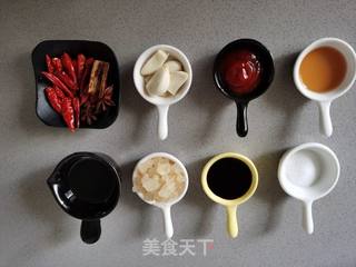 满满的胶原蛋白,肥而不腻的黄豆炖猪蹄的做法步骤:3