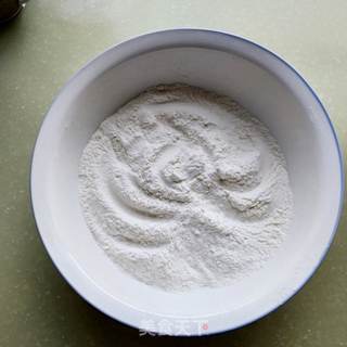 茴香肉包子的做法步骤:3