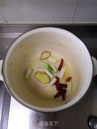 酸菜粉条炖排骨的做法步骤:12