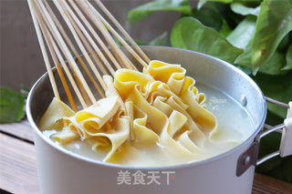 涮豆皮的做法步骤:2
