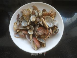 麻辣花蛤的做法步骤:5