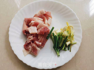 #春季应季美食#蒜苔豆干炒肉片的做法步骤:3
