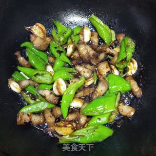 豆豉青椒炒五花肉的做法步骤：12