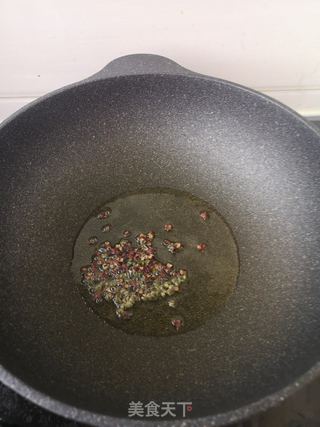 辣子鸡丁的做法步骤:7