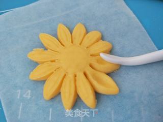 菊花馒头的做法步骤:8