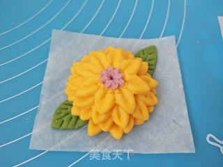 菊花馒头的做法步骤:13